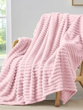 Plush Ribbed fleece Blanket - Blush Pink